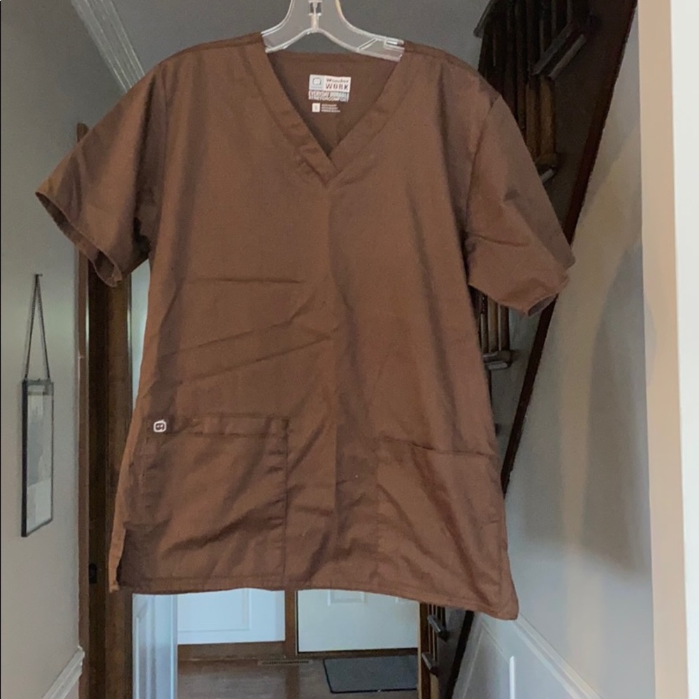 Scrub top